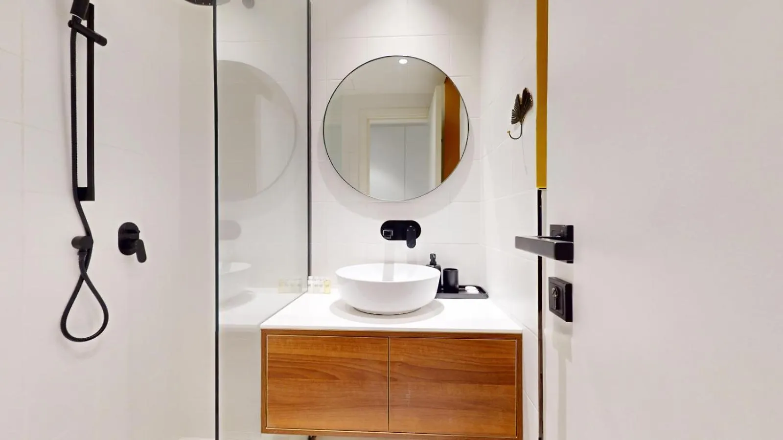 Loci Residences - Vibrant Studio In Jvc Dubai Forenede Arabiske Emirater